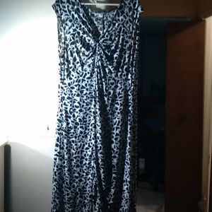 Black Butterfly Themed Size 18W Short Sleeve Dress